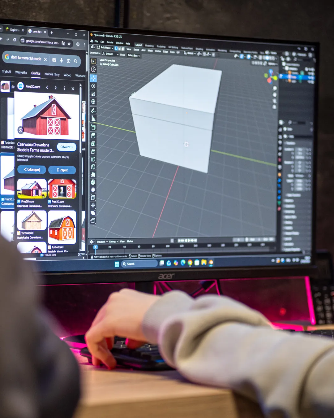 Uczeń buduje podstawową bryłę własnego modelu 3D